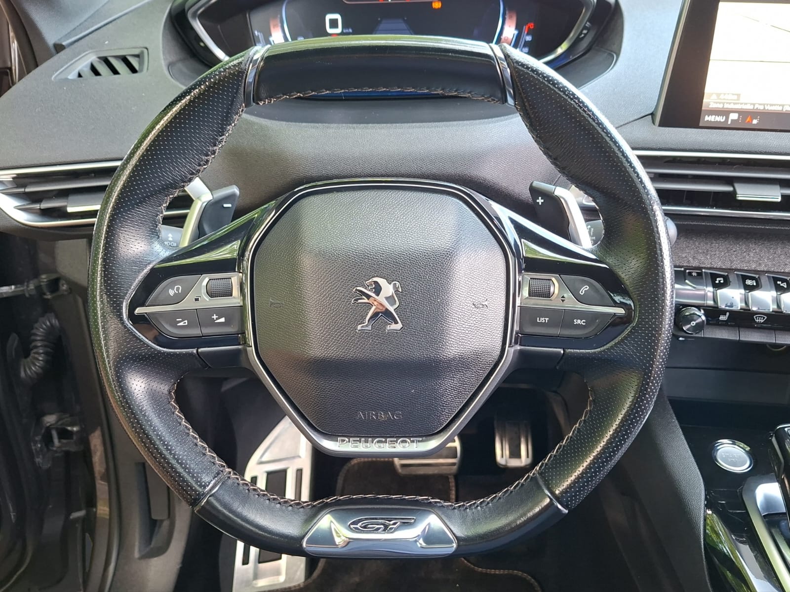 PEUGEOT 3008 2.0 BlueHDi GT EAT-image-14
