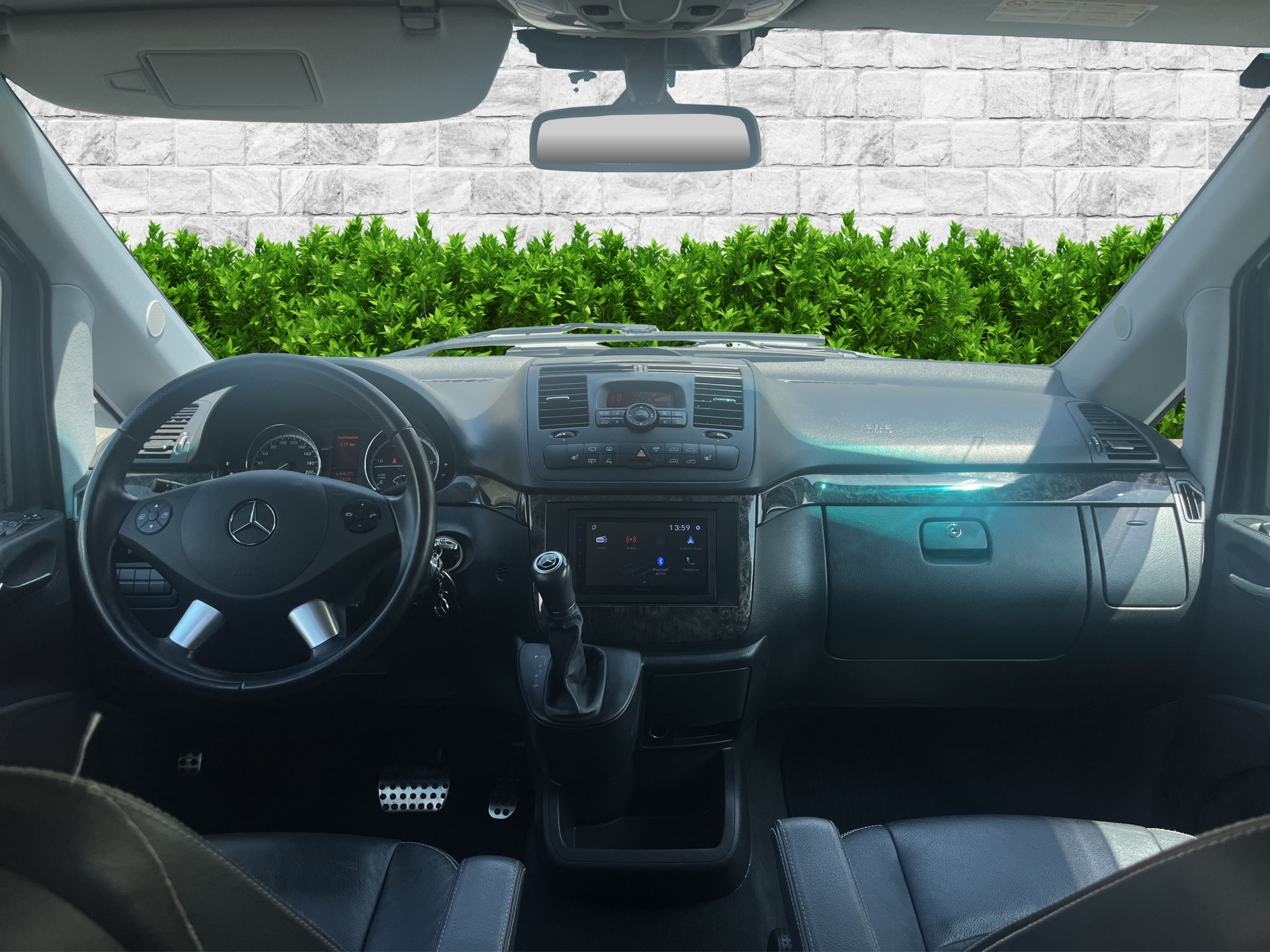 MERCEDES-BENZ Viano 3.0 CDI Blue Eff. Grand Ed. Avantgarde A, 6 Places-image-9