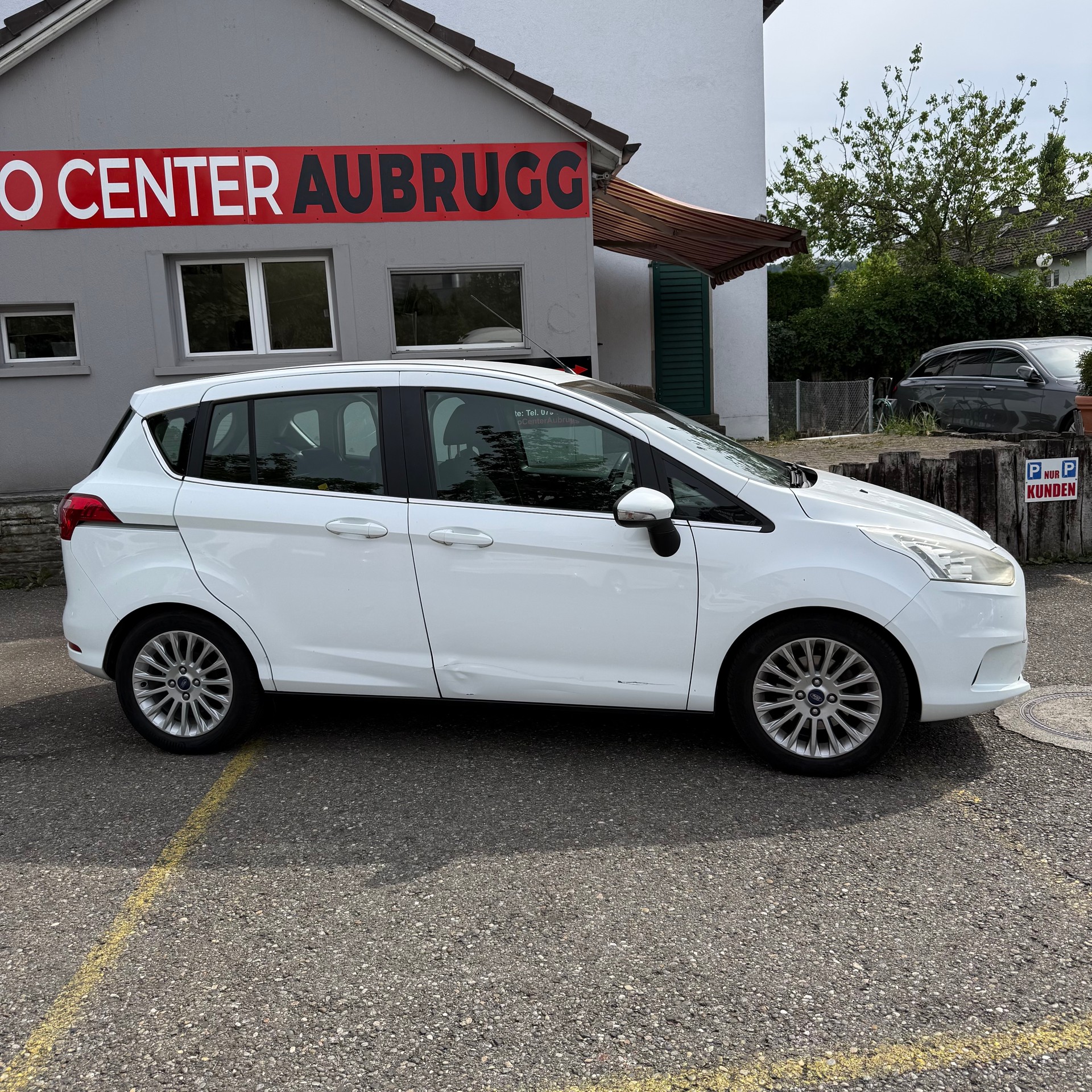 FORD B-Max 1.0 SCTi Titanium *AB PLATZ - SERVICE-GEPFLEGT*-image-2
