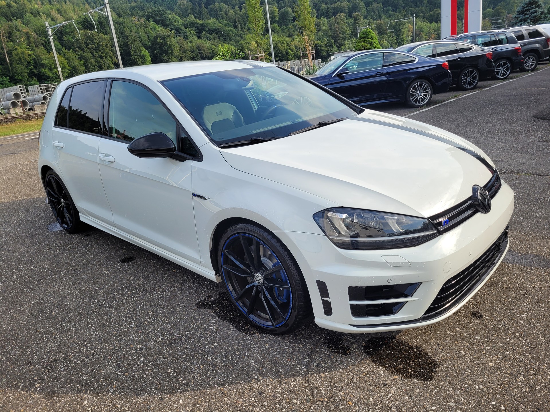 VW Golf 2.0 TSI R 4Motion DSG-image-7