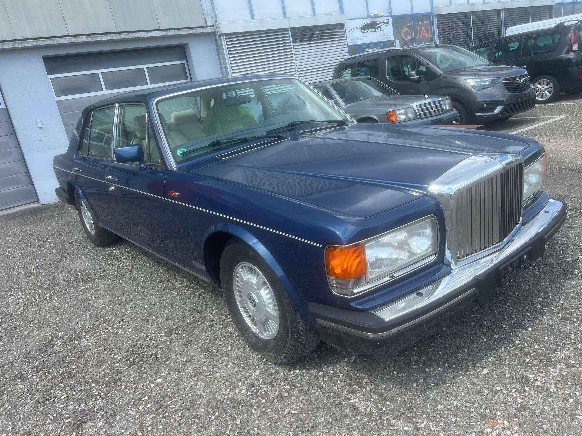 BENTLEY Mulsanne-image-2