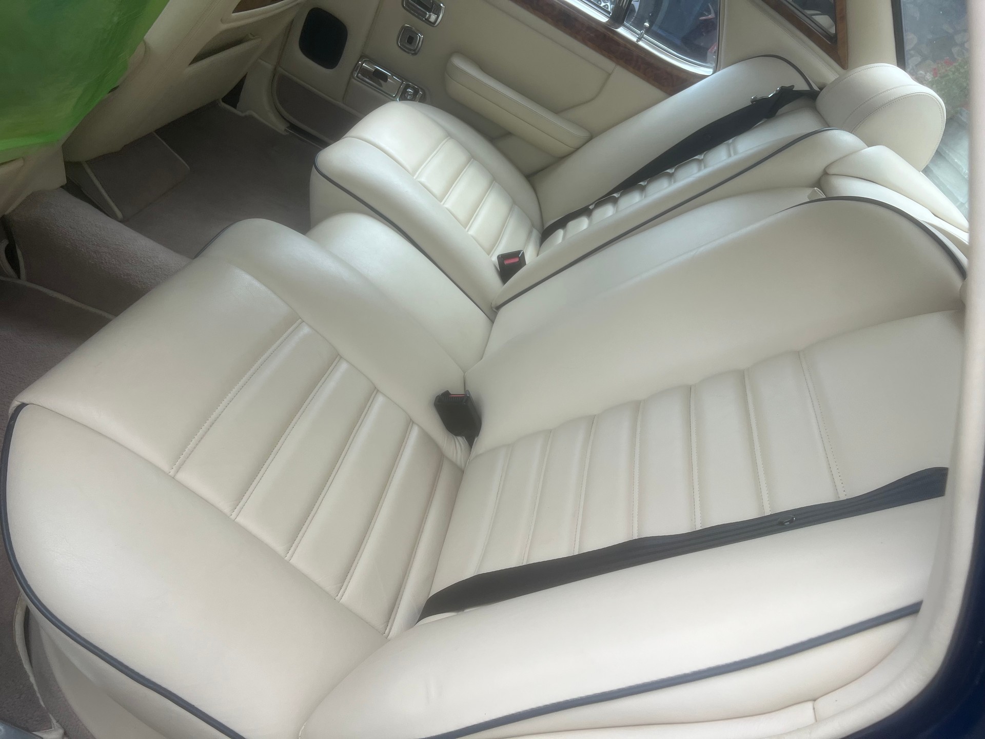 BENTLEY Mulsanne-image-11