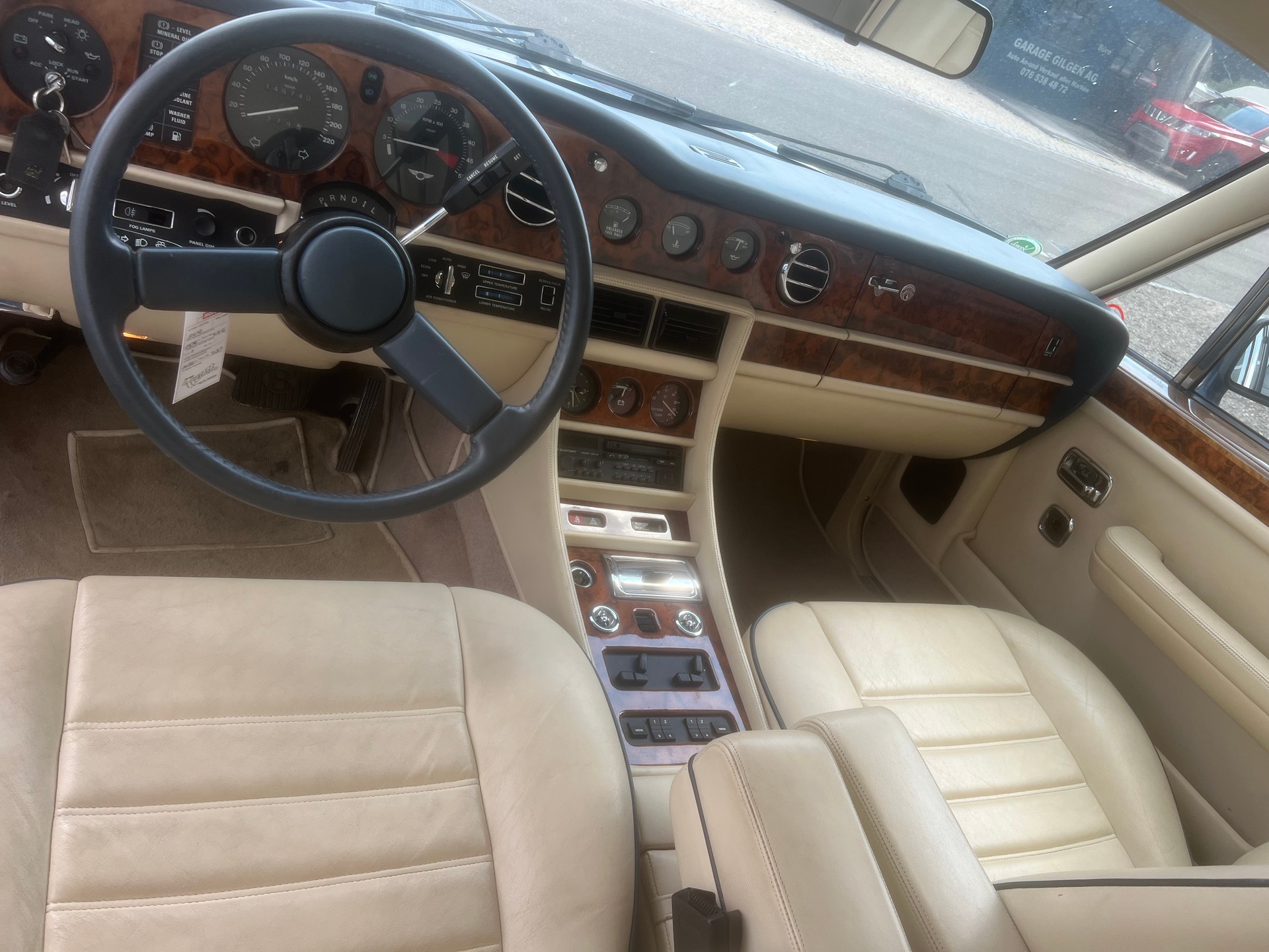 BENTLEY Mulsanne-image-9