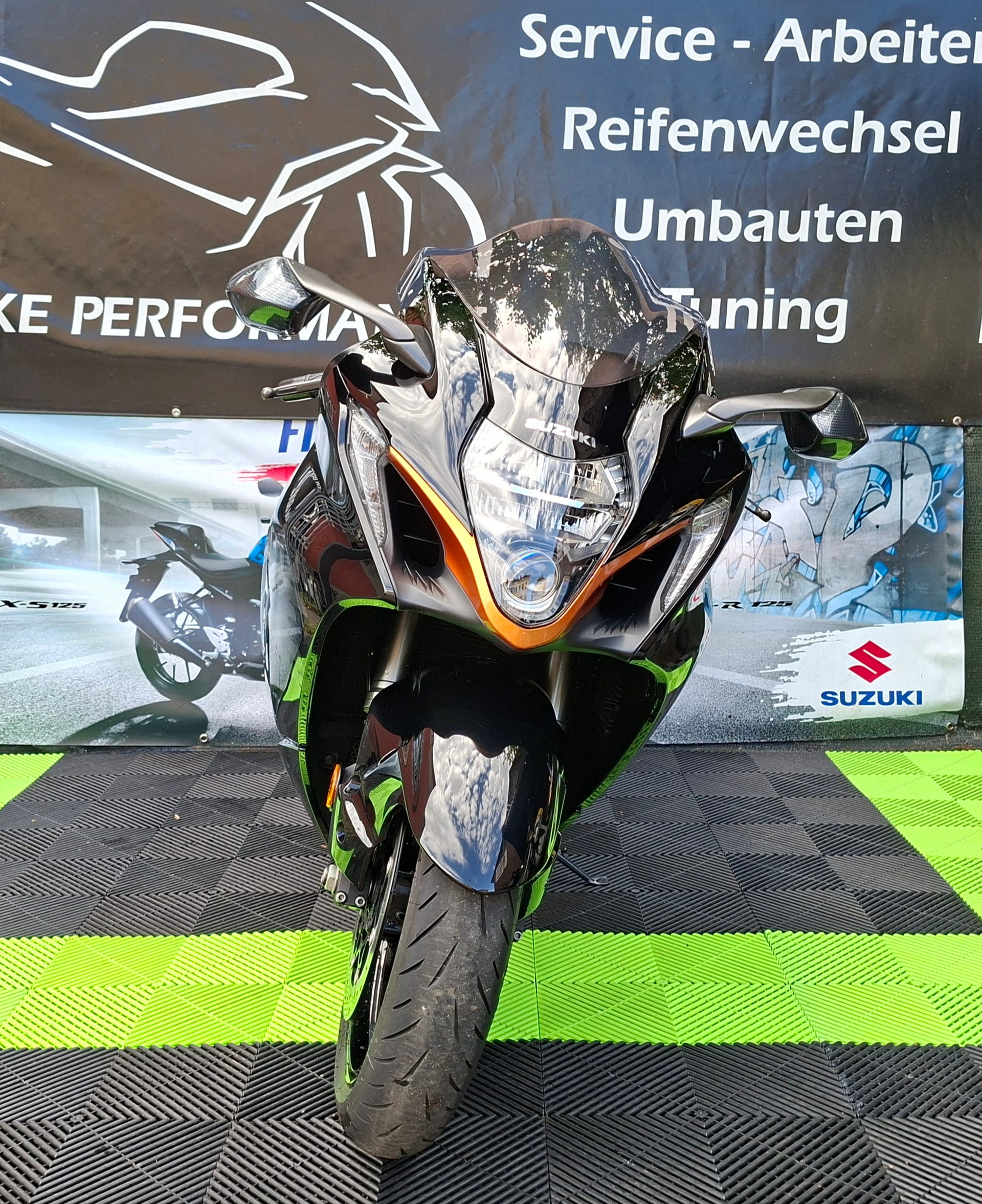 SUZUKI GSX 1300 RR Hayabusa-image-7