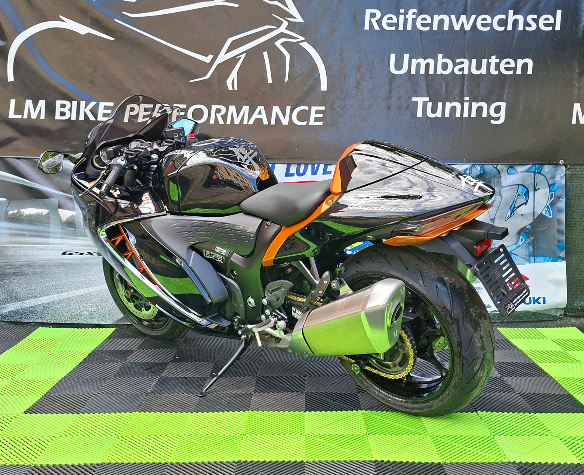 SUZUKI GSX 1300 RR Hayabusa-image-5