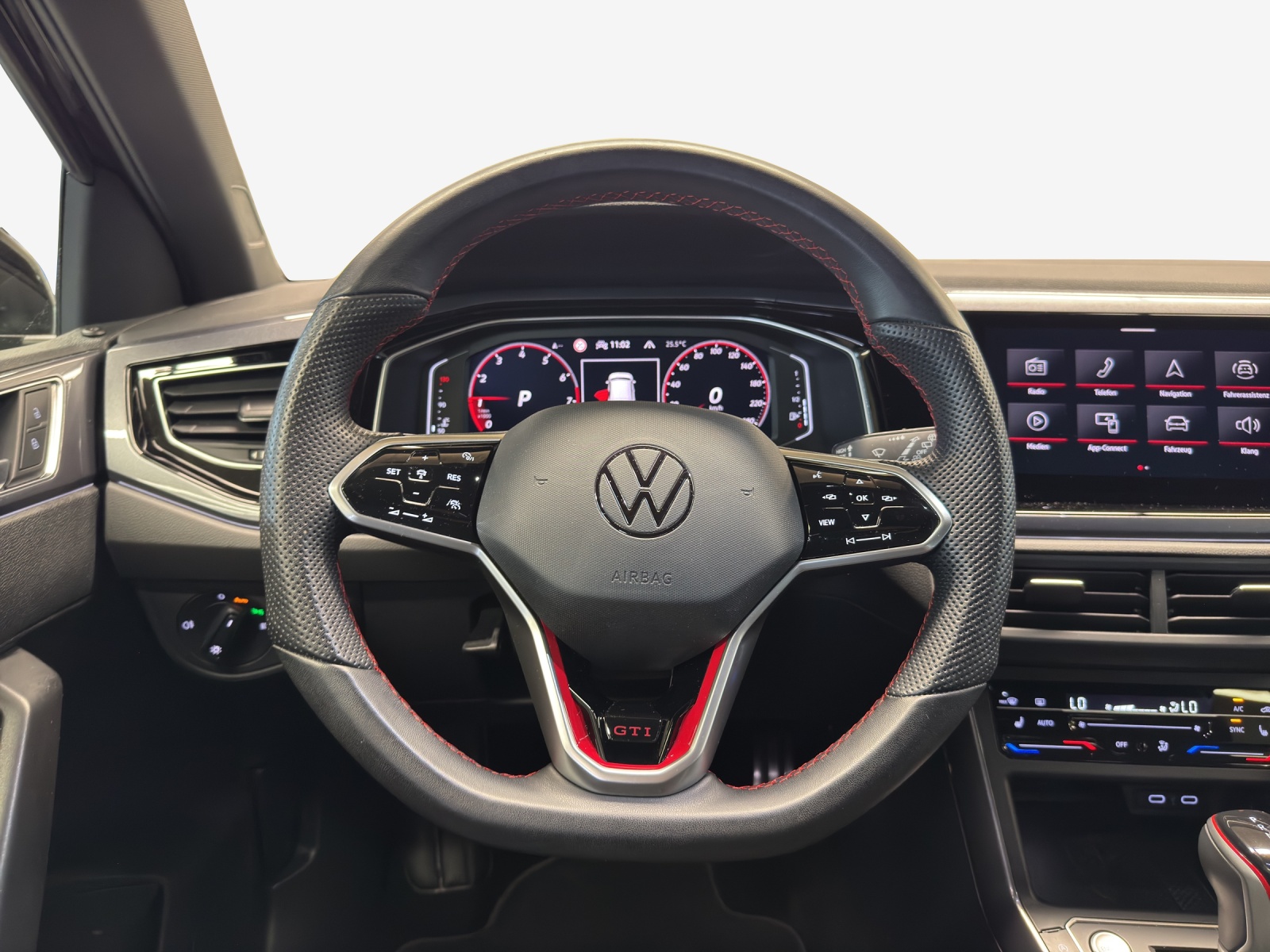 VW Polo 2.0 TSI GTI DSG-image-9