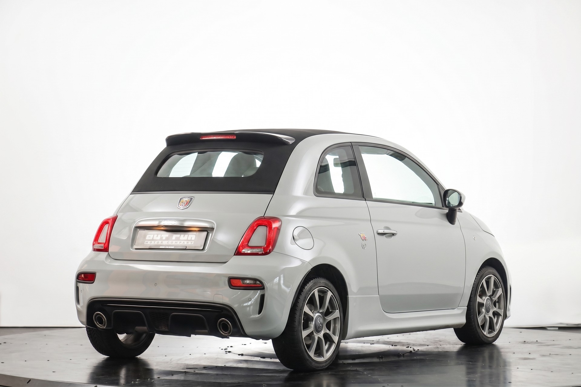 FIAT 595C 1.4 16V Turbo Abarth-image-4