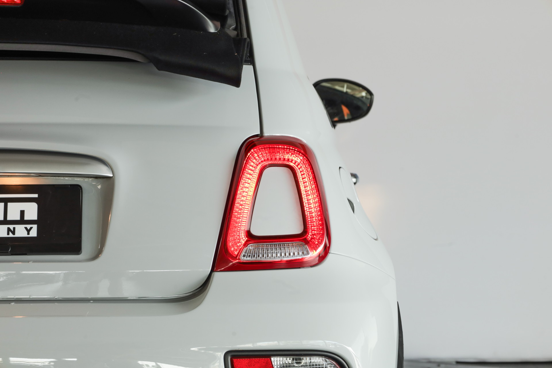 FIAT 595C 1.4 16V Turbo Abarth-image-9