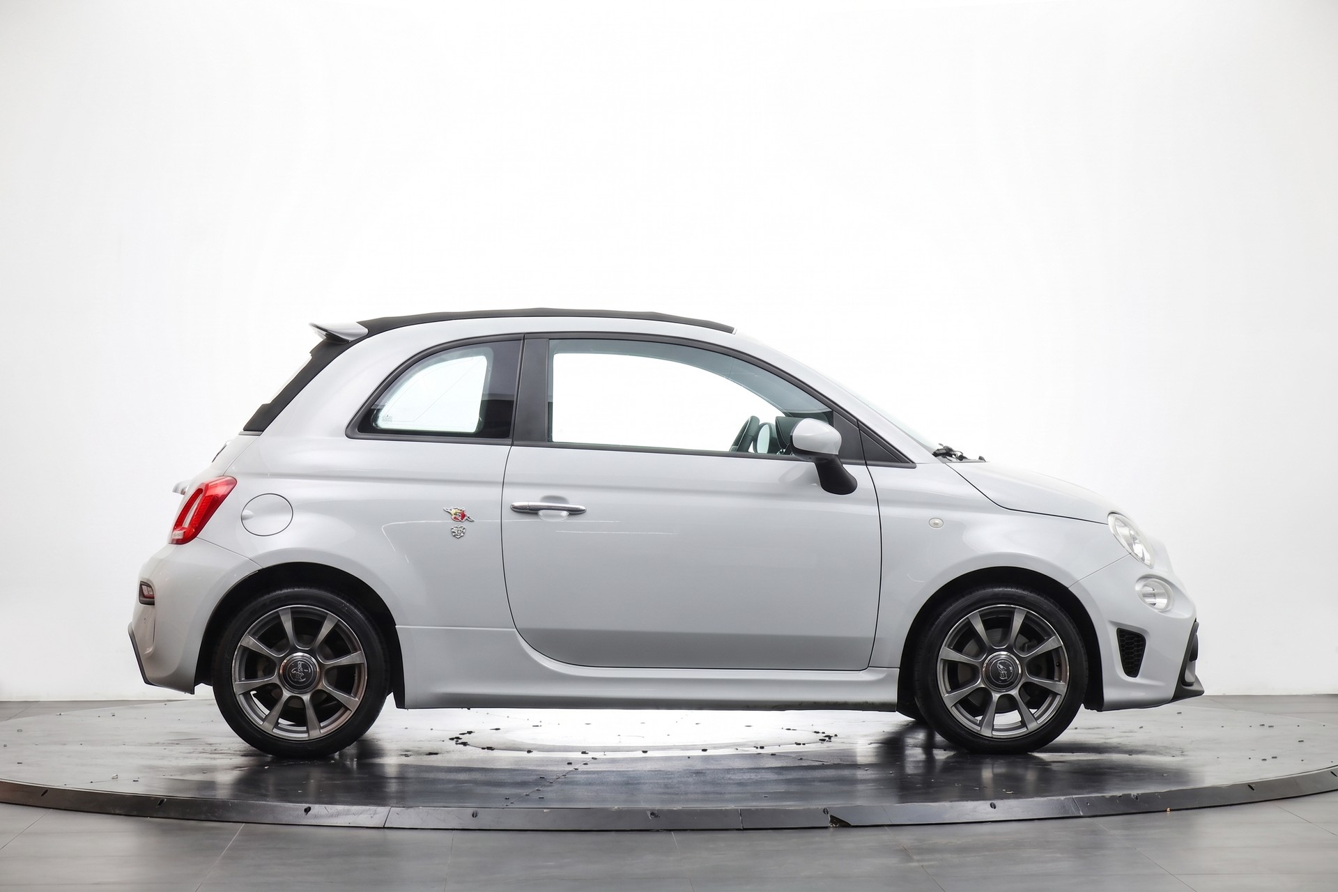 FIAT 595C 1.4 16V Turbo Abarth-image-15