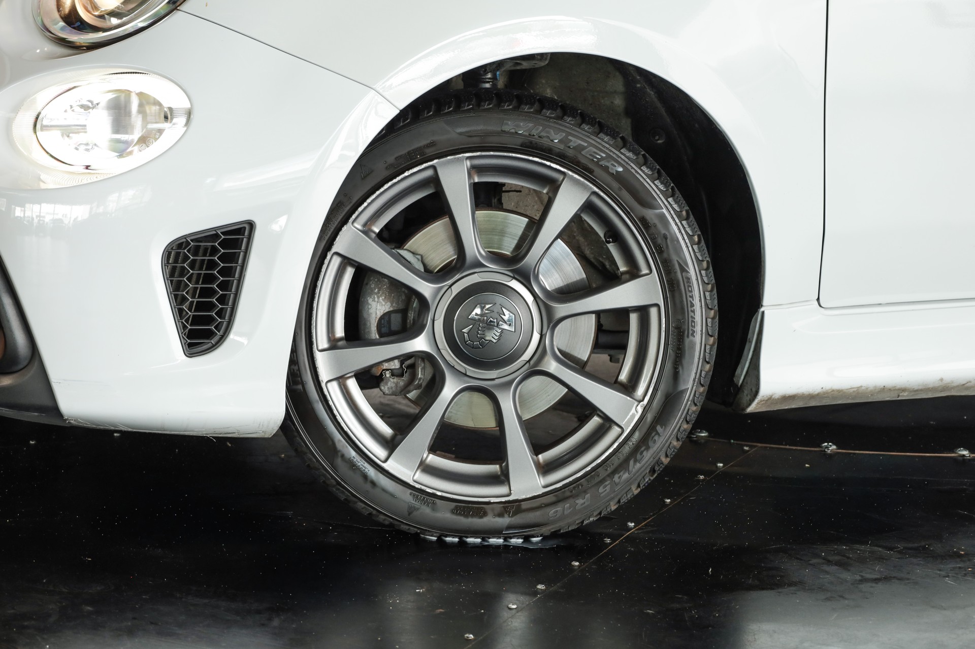FIAT 595C 1.4 16V Turbo Abarth-image-11