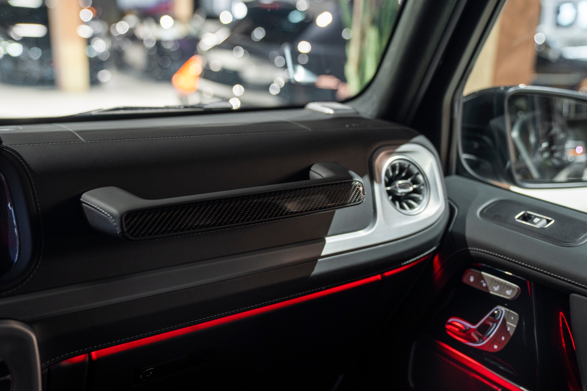 MERCEDES-BENZ G 63 AMG Speedshift Plus G-Tronic-image-14