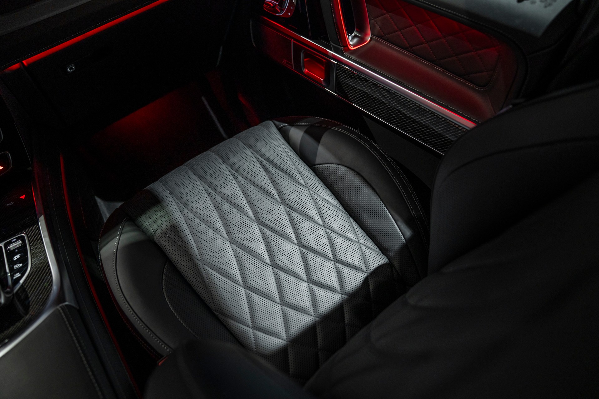 MERCEDES-BENZ G 63 AMG Speedshift Plus G-Tronic-image-10