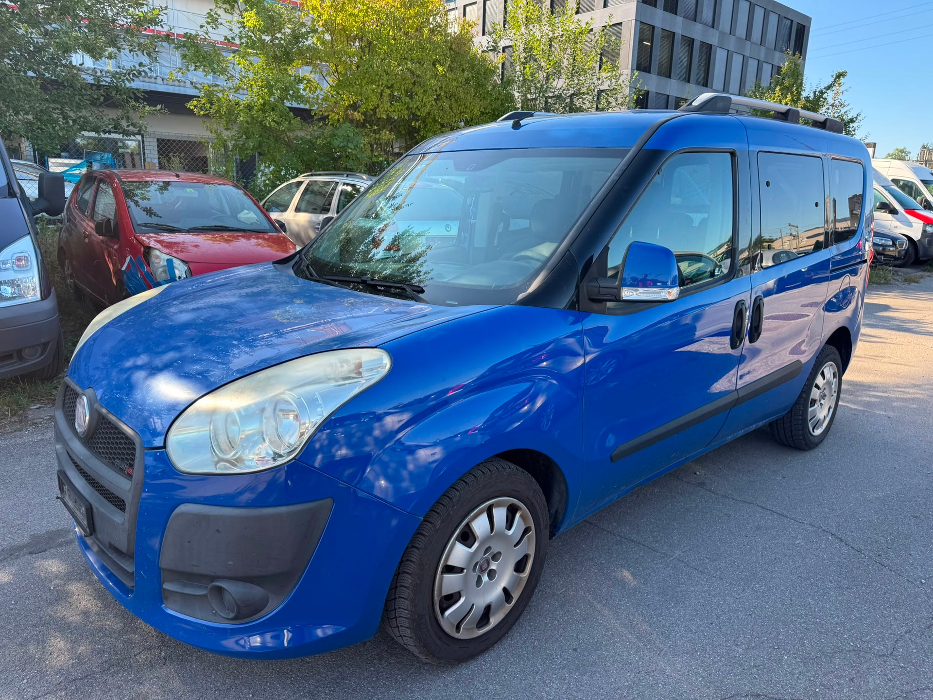 FIAT Doblò 1.6 JTD Active-image-0