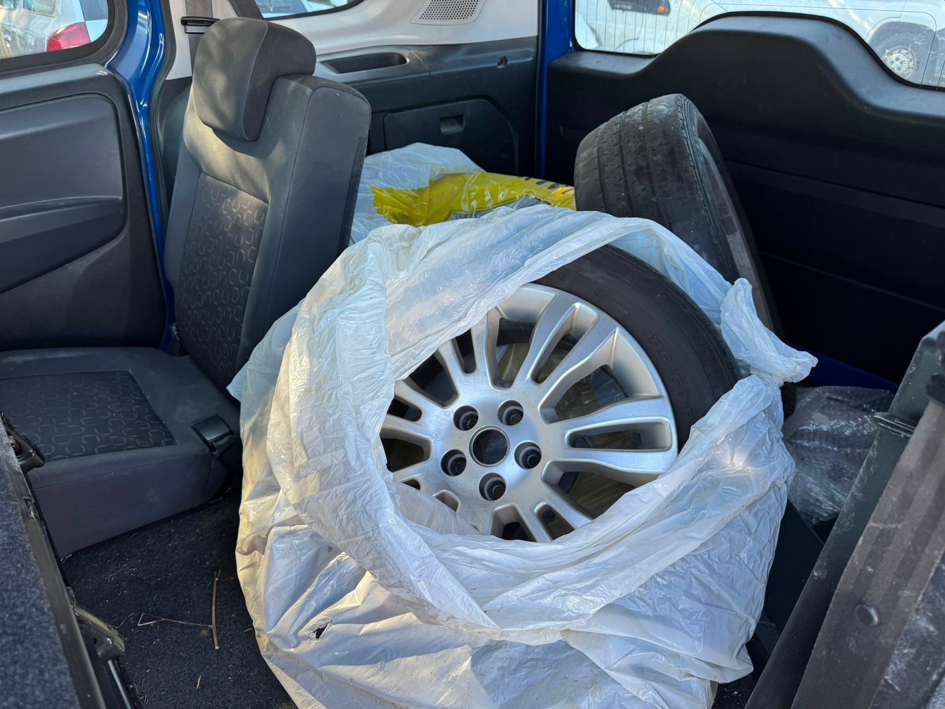 FIAT Doblò 1.6 JTD Active-image-8