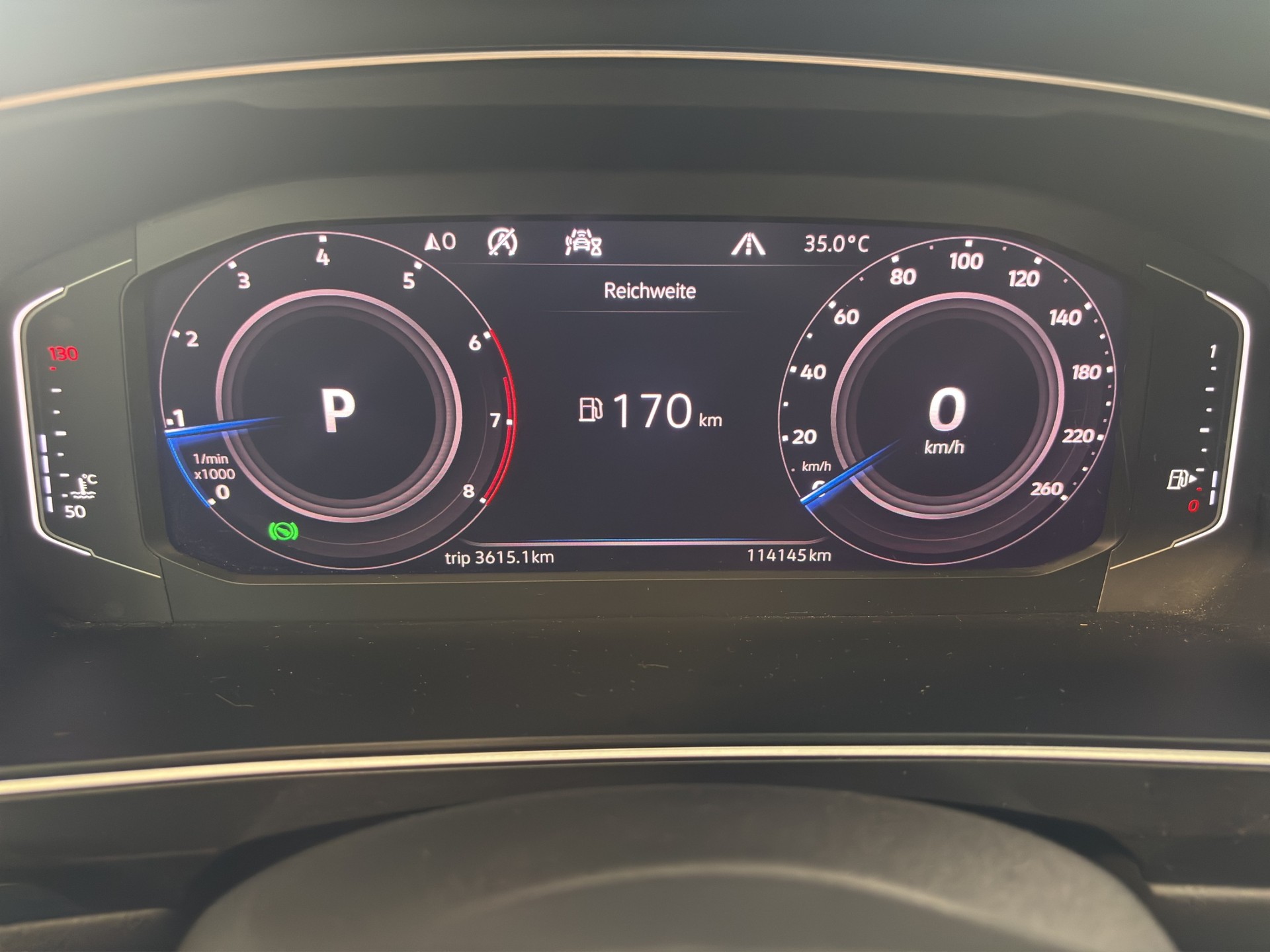 VW Tiguan Allspace 2.0TSI Comfortline 4Motion DSG-image-9