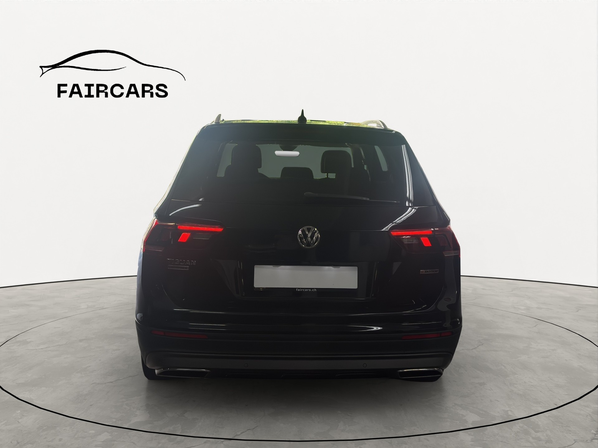 VW Tiguan Allspace 2.0TSI Comfortline 4Motion DSG-image-3