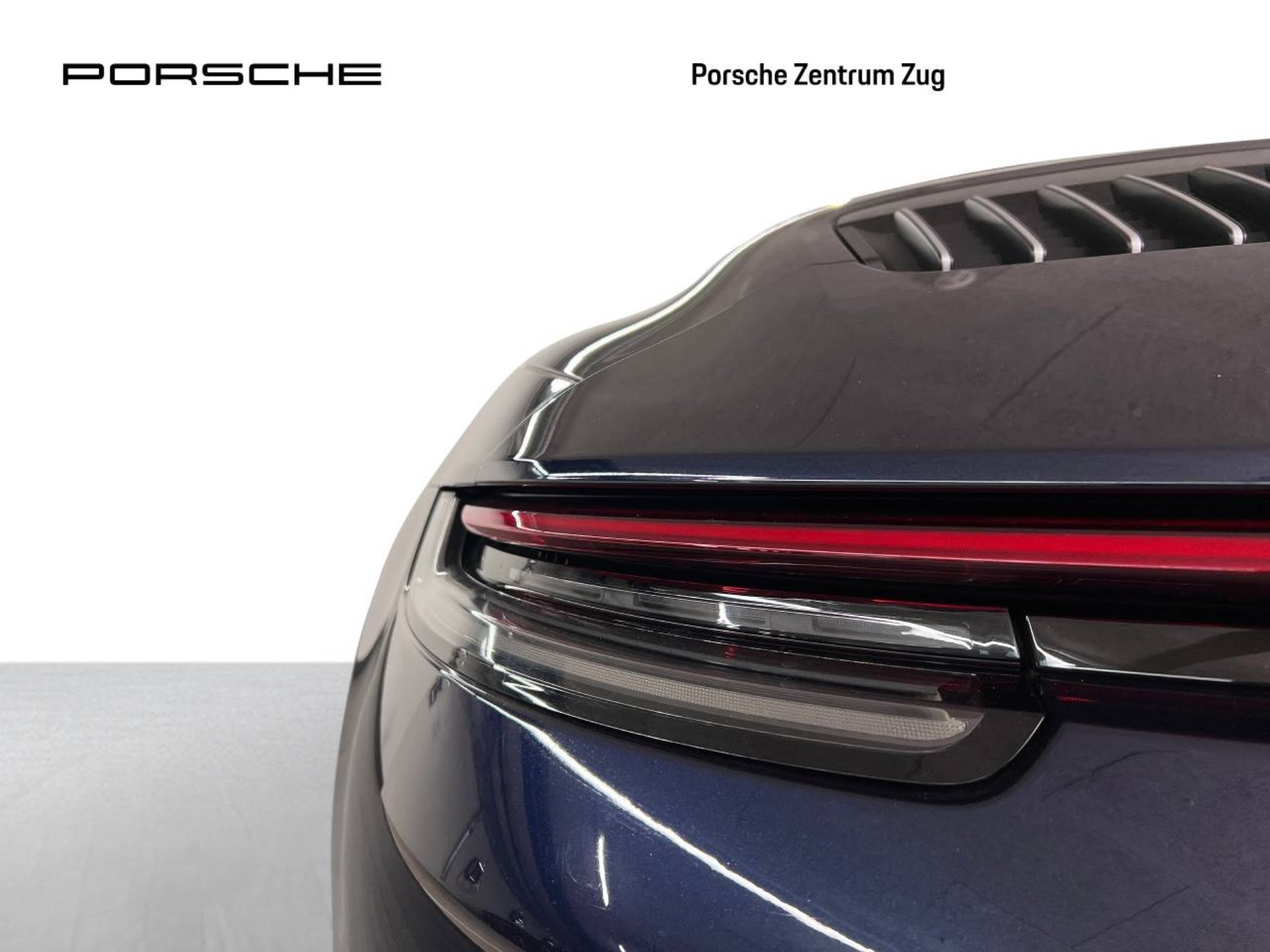 PORSCHE 911 Carrera 4S Cabriolet-image-13