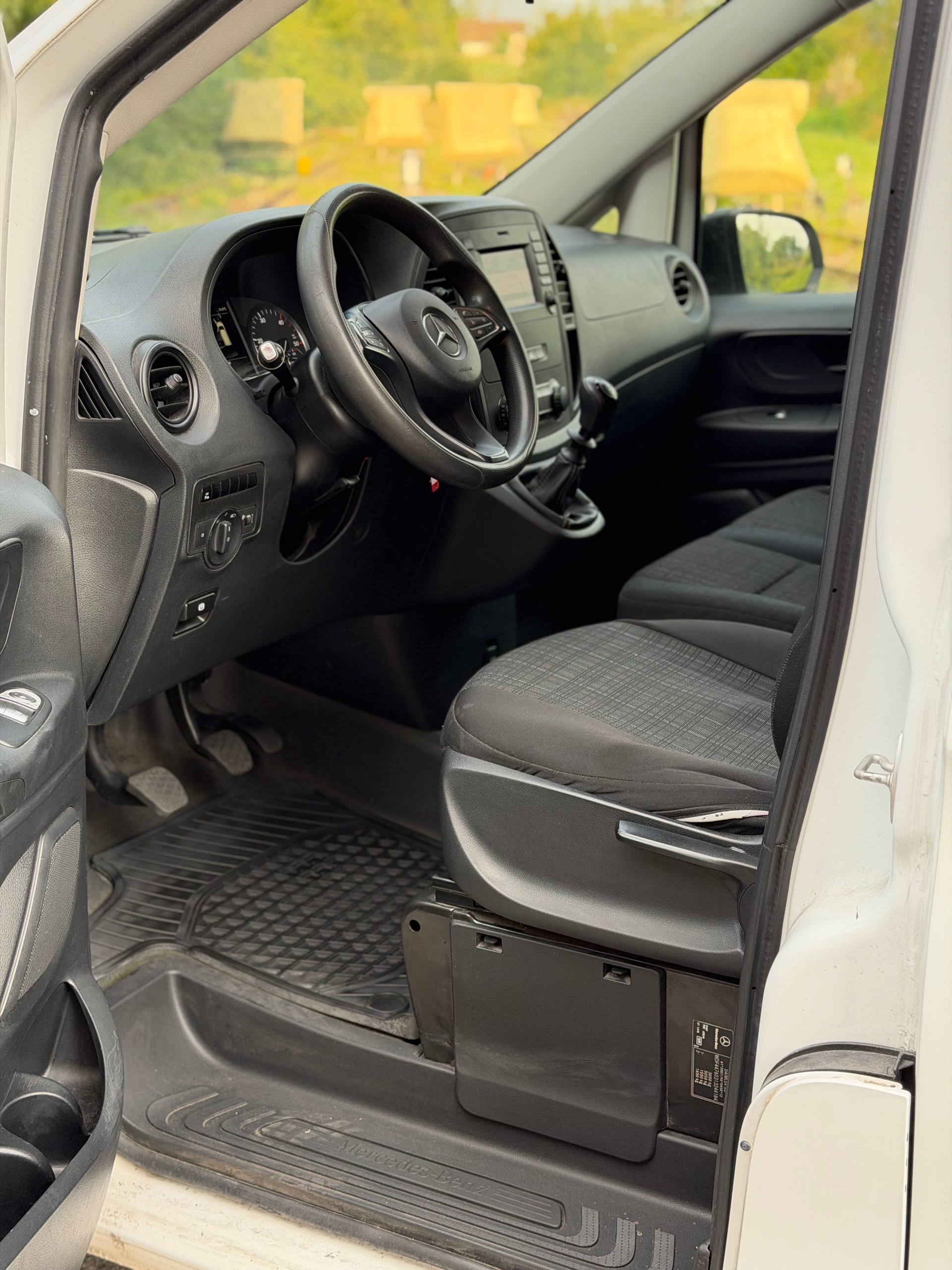 MERCEDES-BENZ Vito 114 BlueTEC L 7G-Tronic Euro 6-image-10
