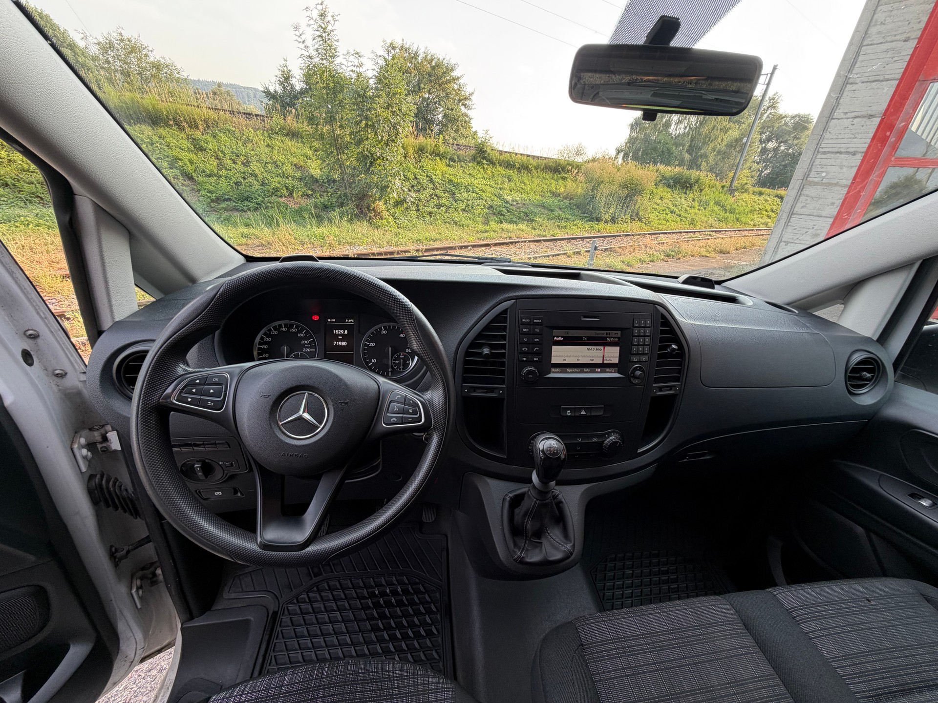 MERCEDES-BENZ Vito 114 BlueTEC L 7G-Tronic Euro 6-image-13