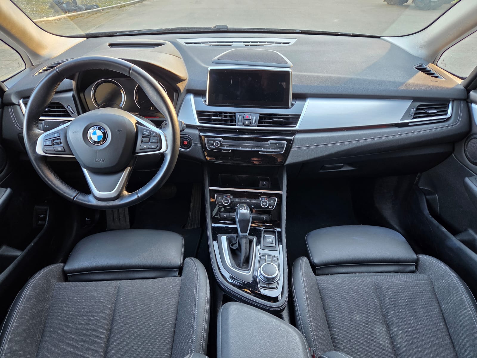 BMW 225xe iPerformance Active Tourer Sport Line Steptronic-image-10