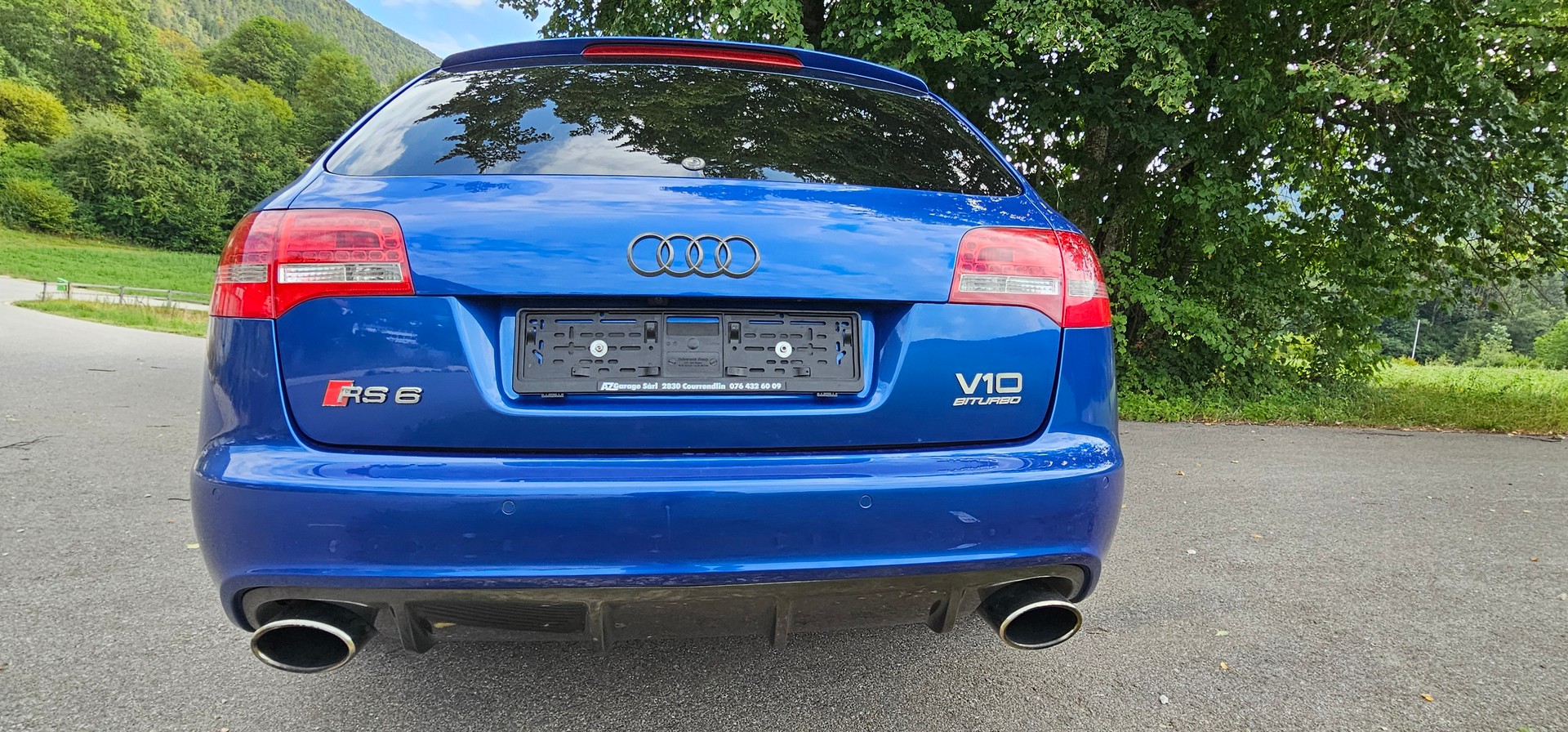 AUDI 5.0 V10 TFSI quattro T-Tronic-image-1