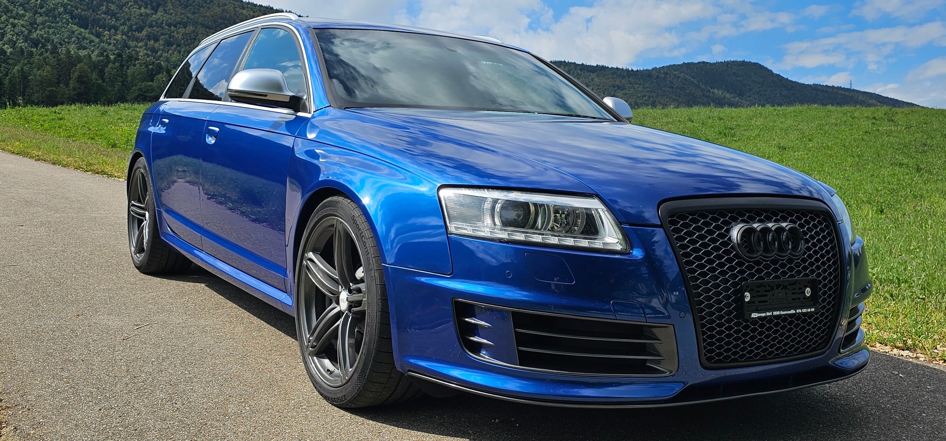 AUDI 5.0 V10 TFSI quattro T-Tronic-image-2
