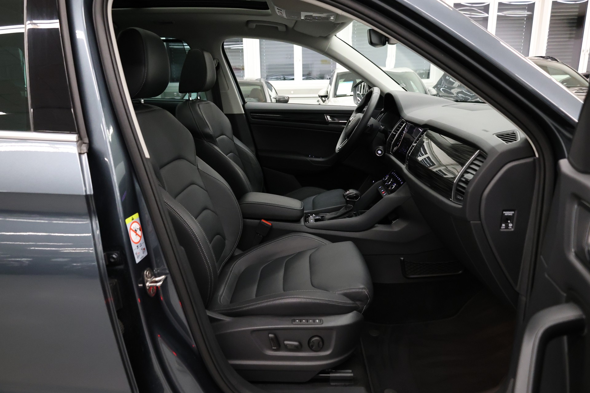 SKODA Kodiaq 2.0 TSI Style DSG-image-13