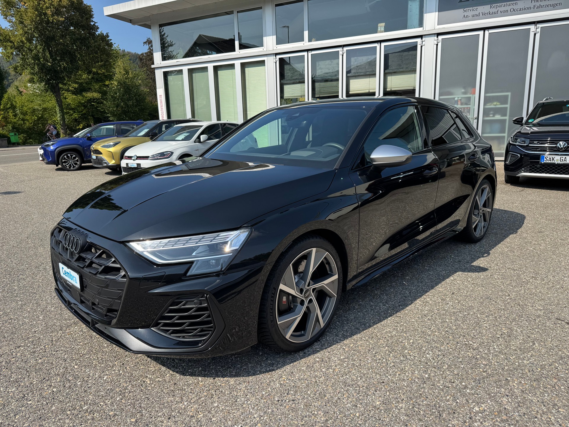 AUDI S3 Sportback *Performance Akrapovic* TFSI quattro S-tronic-image-2