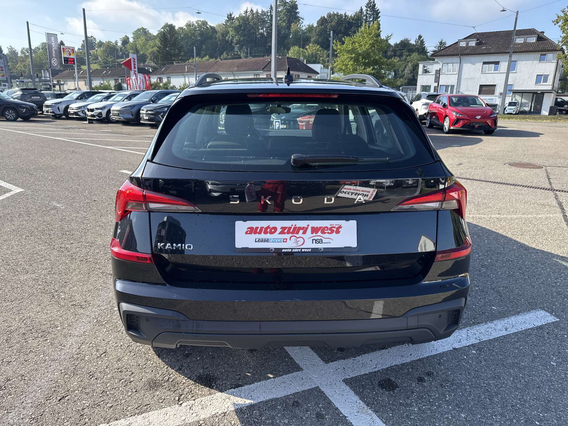 SKODA Kamiq 1.0 TSi Essence DSG-Automat-image-14