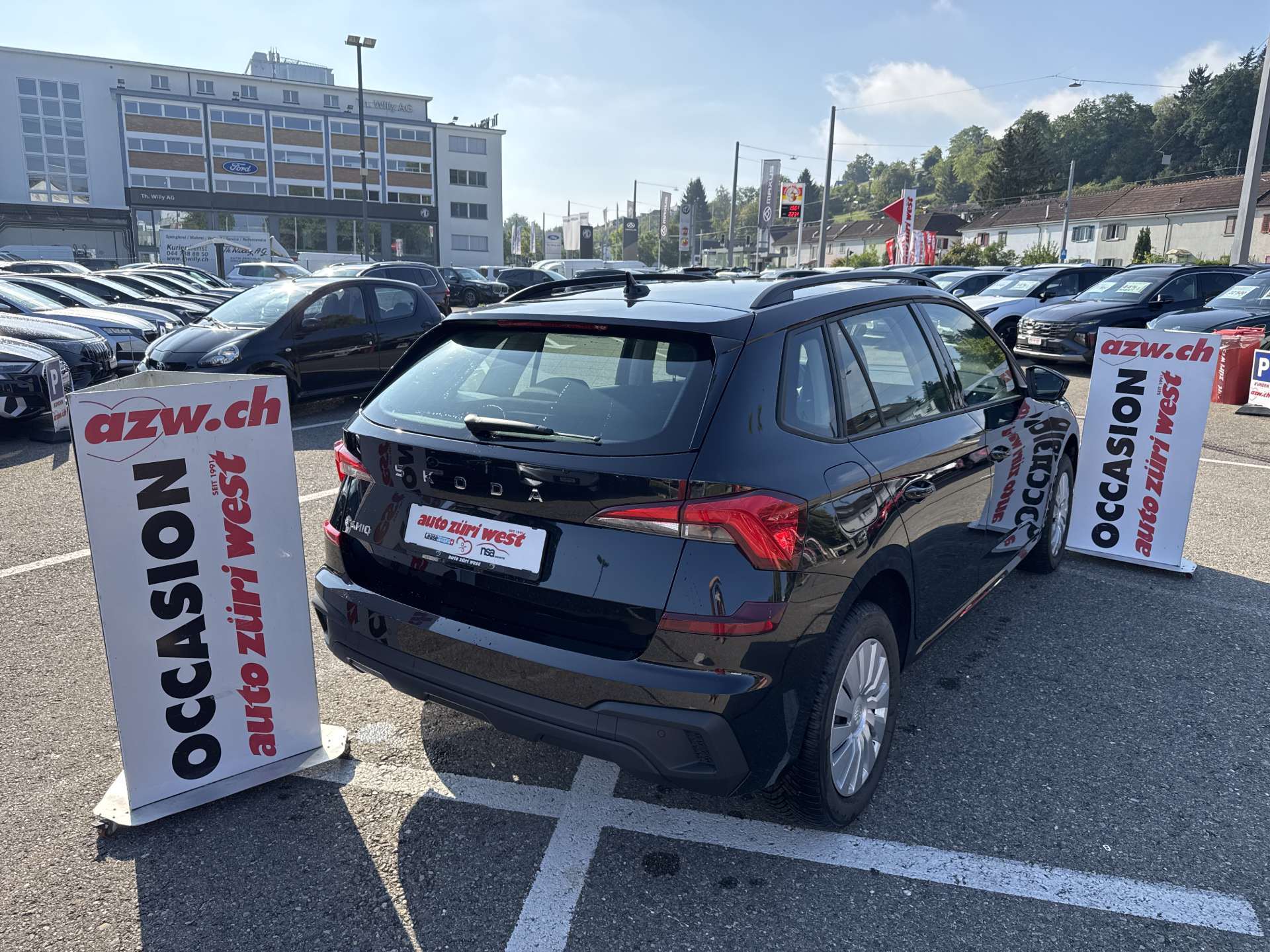 SKODA Kamiq 1.0 TSi Essence DSG-Automat-image-2