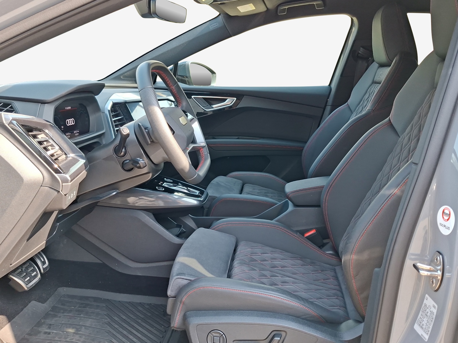 AUDI Q4 Sportback e-tron 45 Edition Swiss Ski quattro-image-8