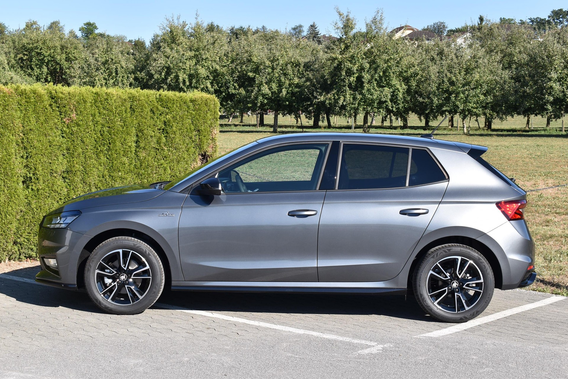 SKODA Fabia 1.0 TSI Monte Carlo DSG-image-1