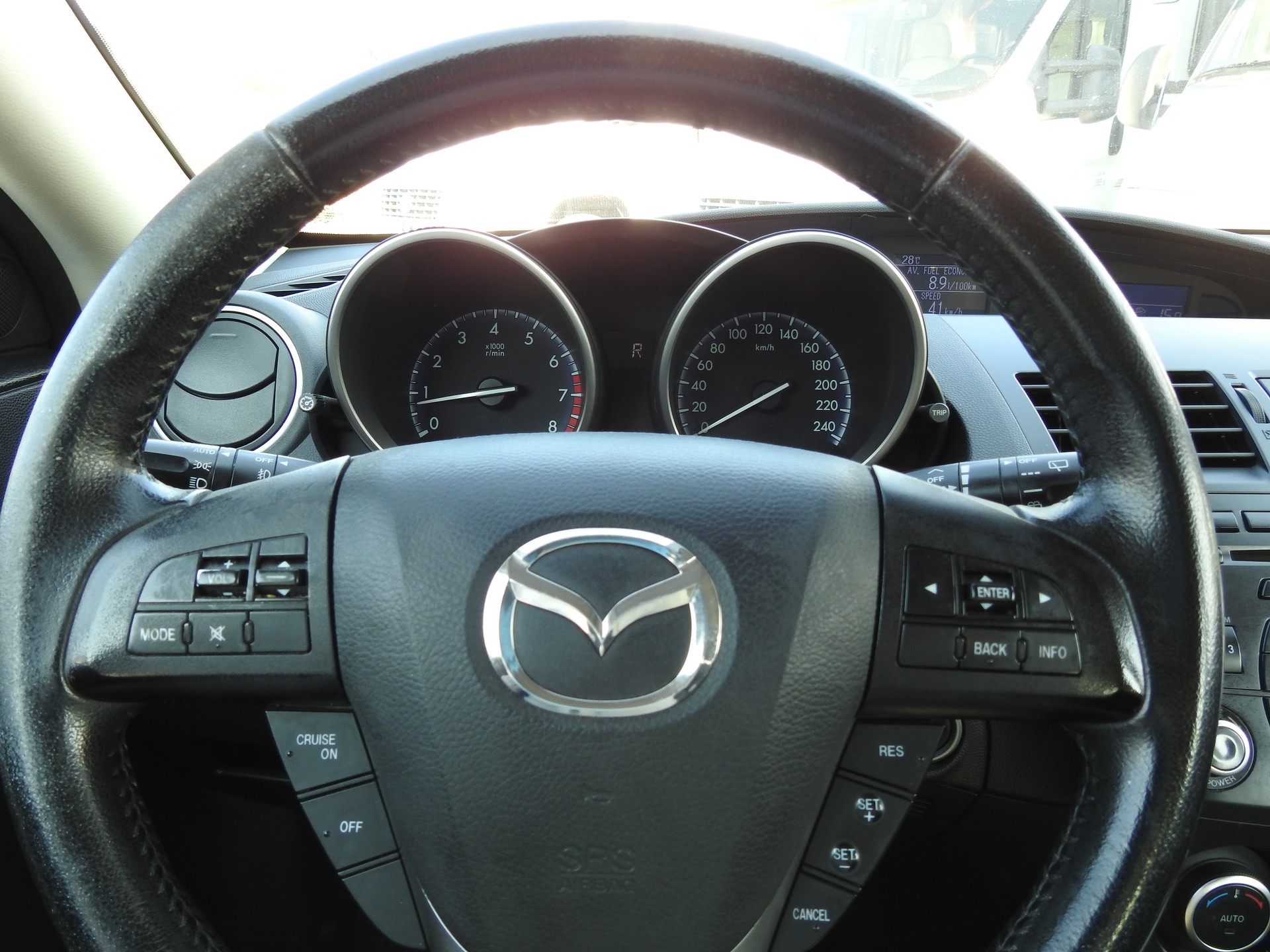 MAZDA 3 2.0 16V Sport Activematic-image-27