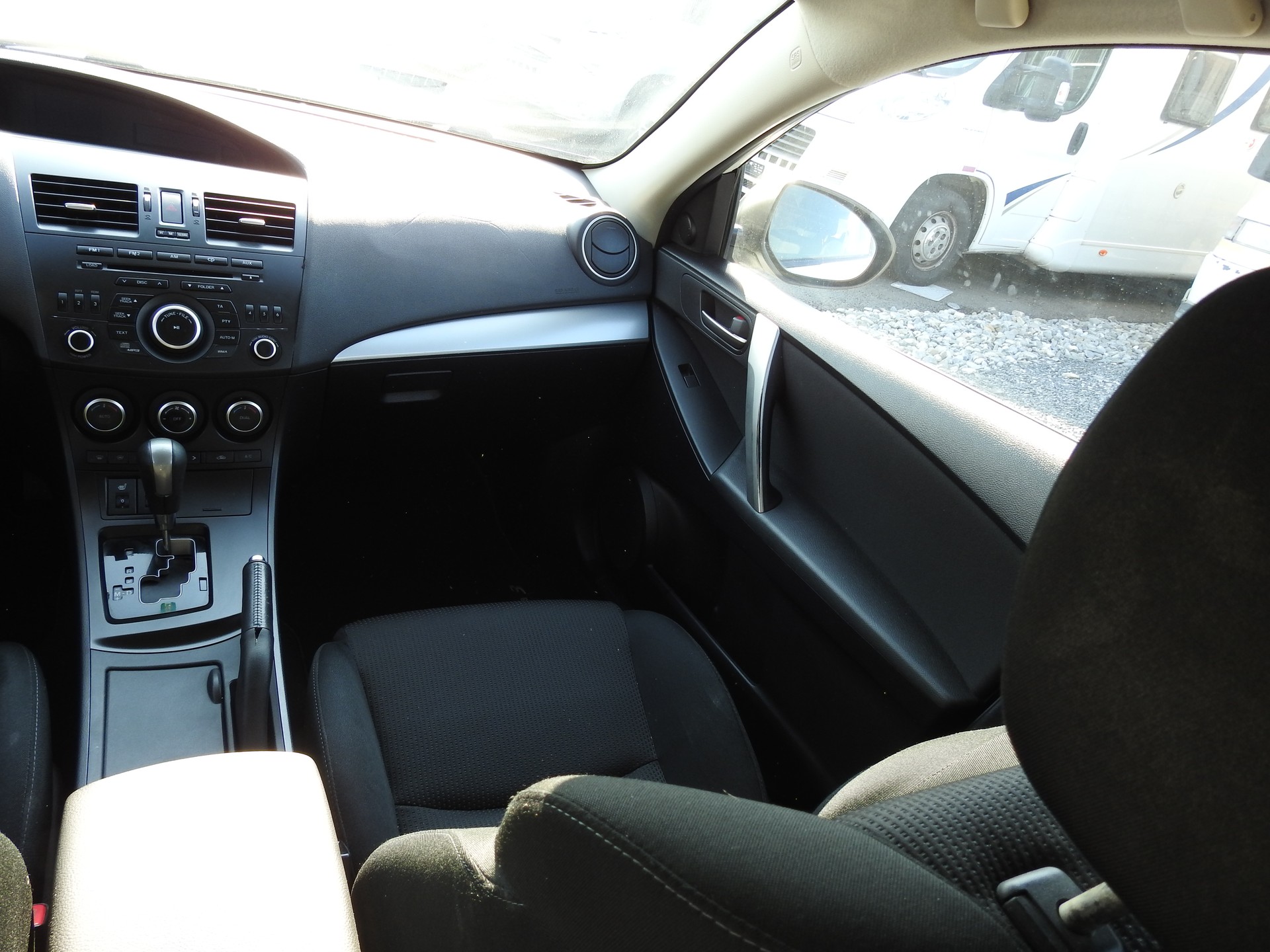 MAZDA 3 2.0 16V Sport Activematic-image-17