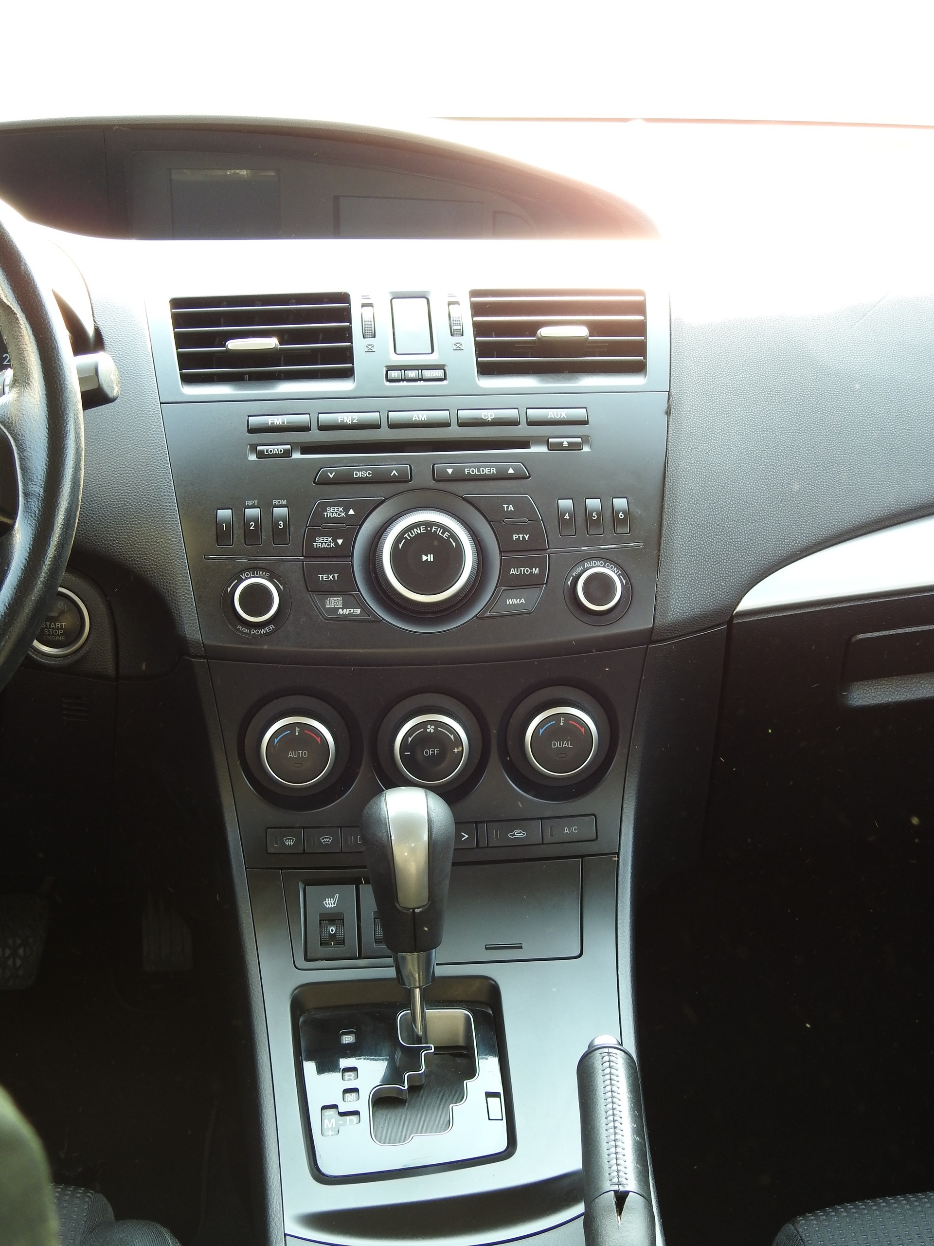 MAZDA 3 2.0 16V Sport Activematic-image-16
