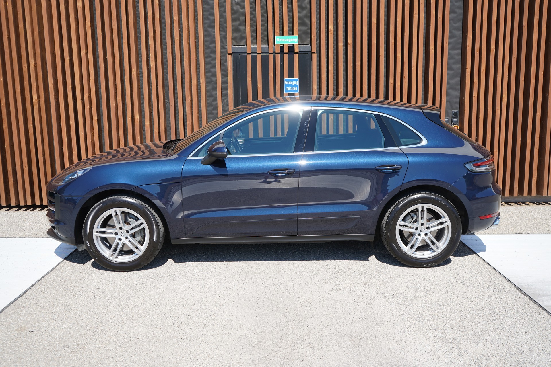 PORSCHE MACAN S PDK l 354 PS-image-5