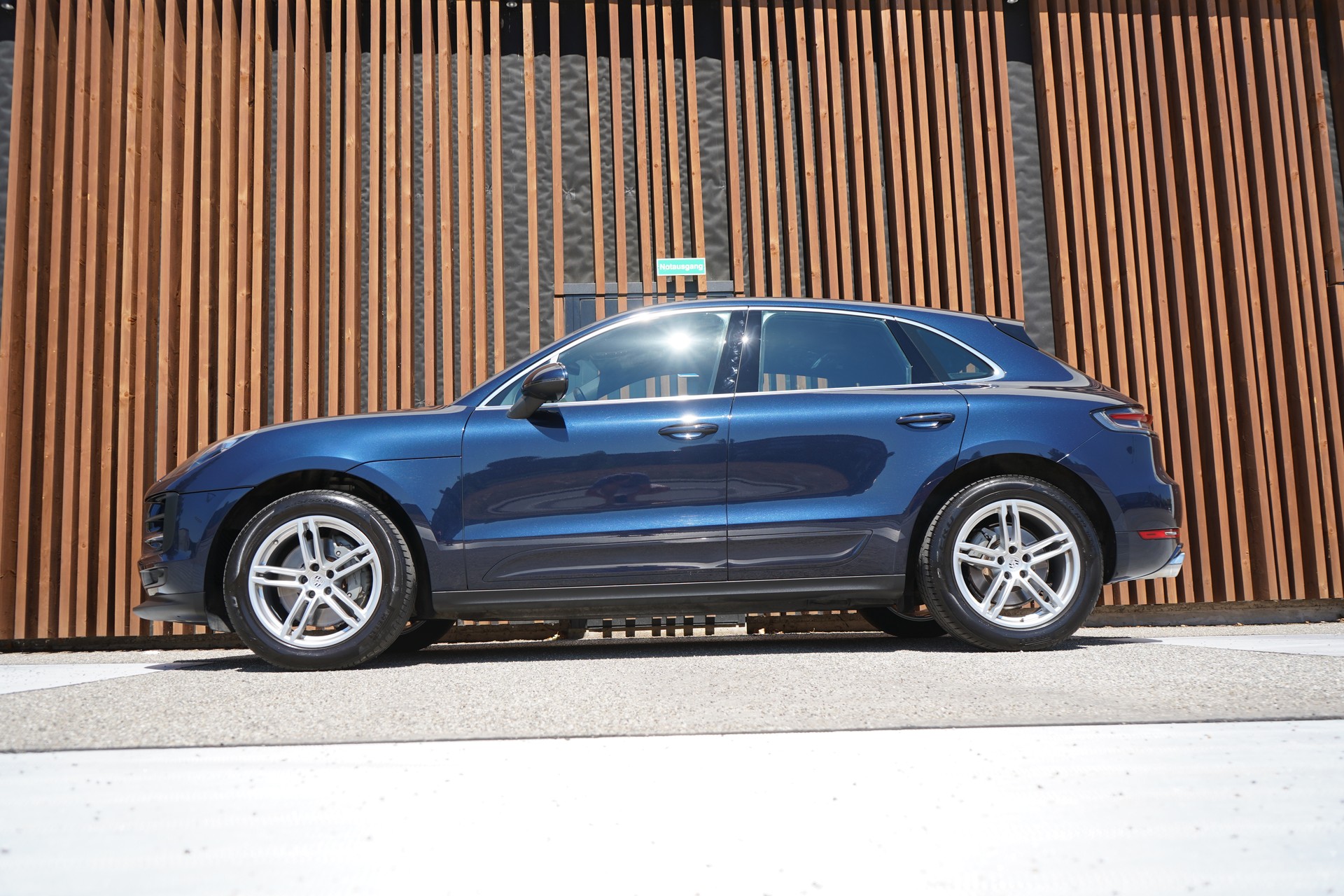 PORSCHE MACAN S PDK l 354 PS-image-1