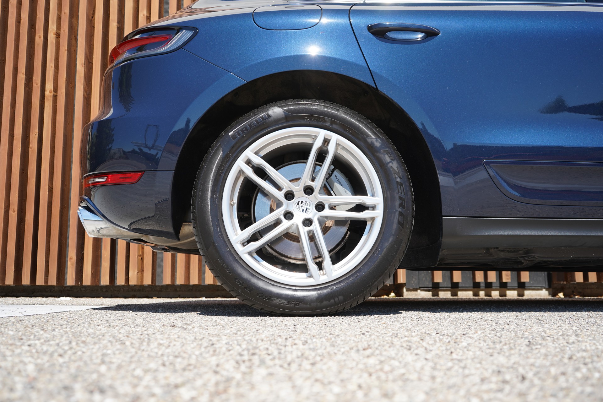 PORSCHE MACAN S PDK l 354 PS-image-19