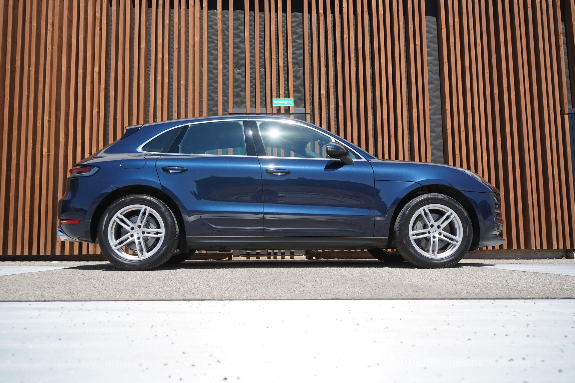 PORSCHE MACAN S PDK l 354 PS-image-0