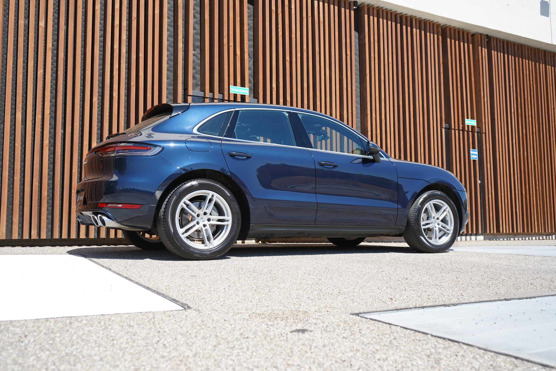 PORSCHE MACAN S PDK l 354 PS-image-6