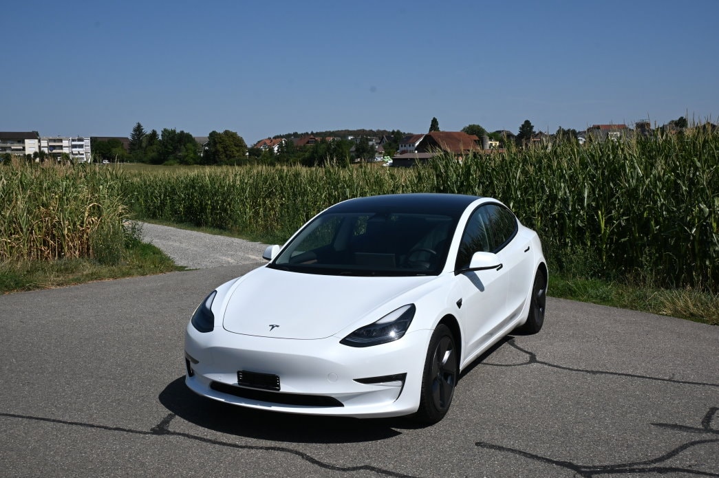 TESLA Model 3 Long Range Dual Motor AWD-image-0