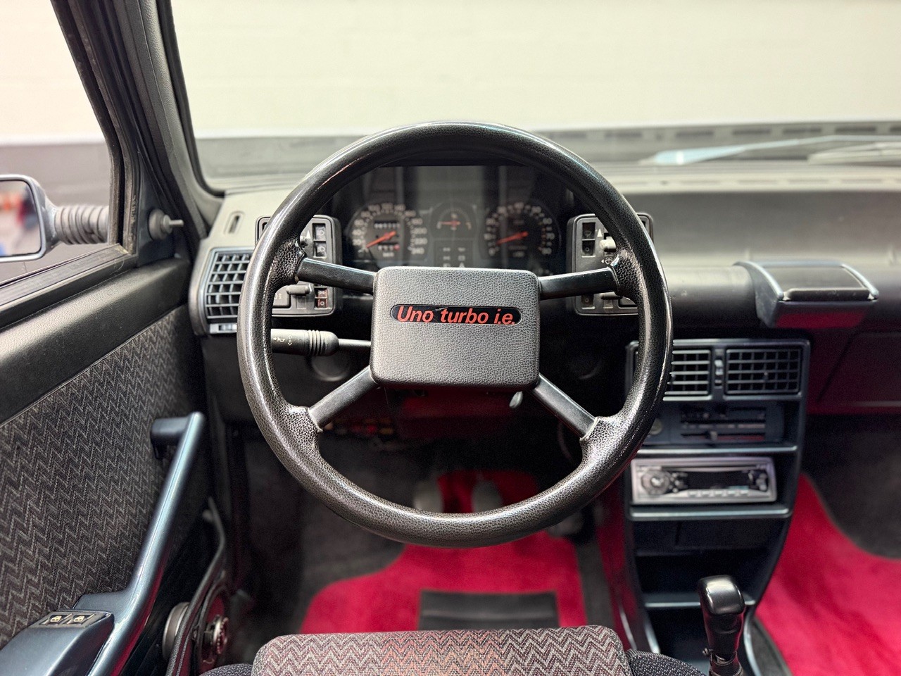 FIAT Uno Turbo i.e. 1.3 MK1-image-16
