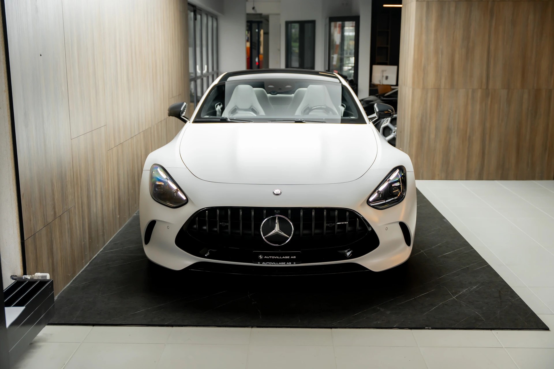MERCEDES-BENZ AMG GT 63 4Matic+ Executive Edition-image-26