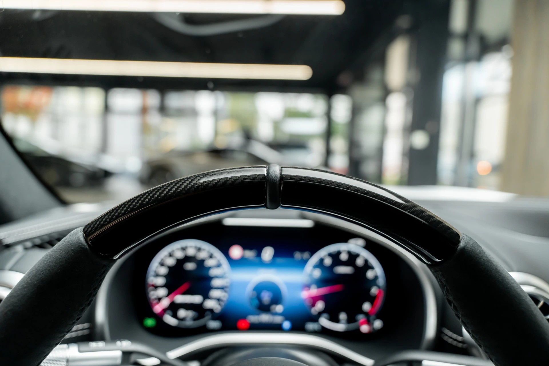 MERCEDES-BENZ AMG GT 63 4Matic+ Executive Edition-image-18