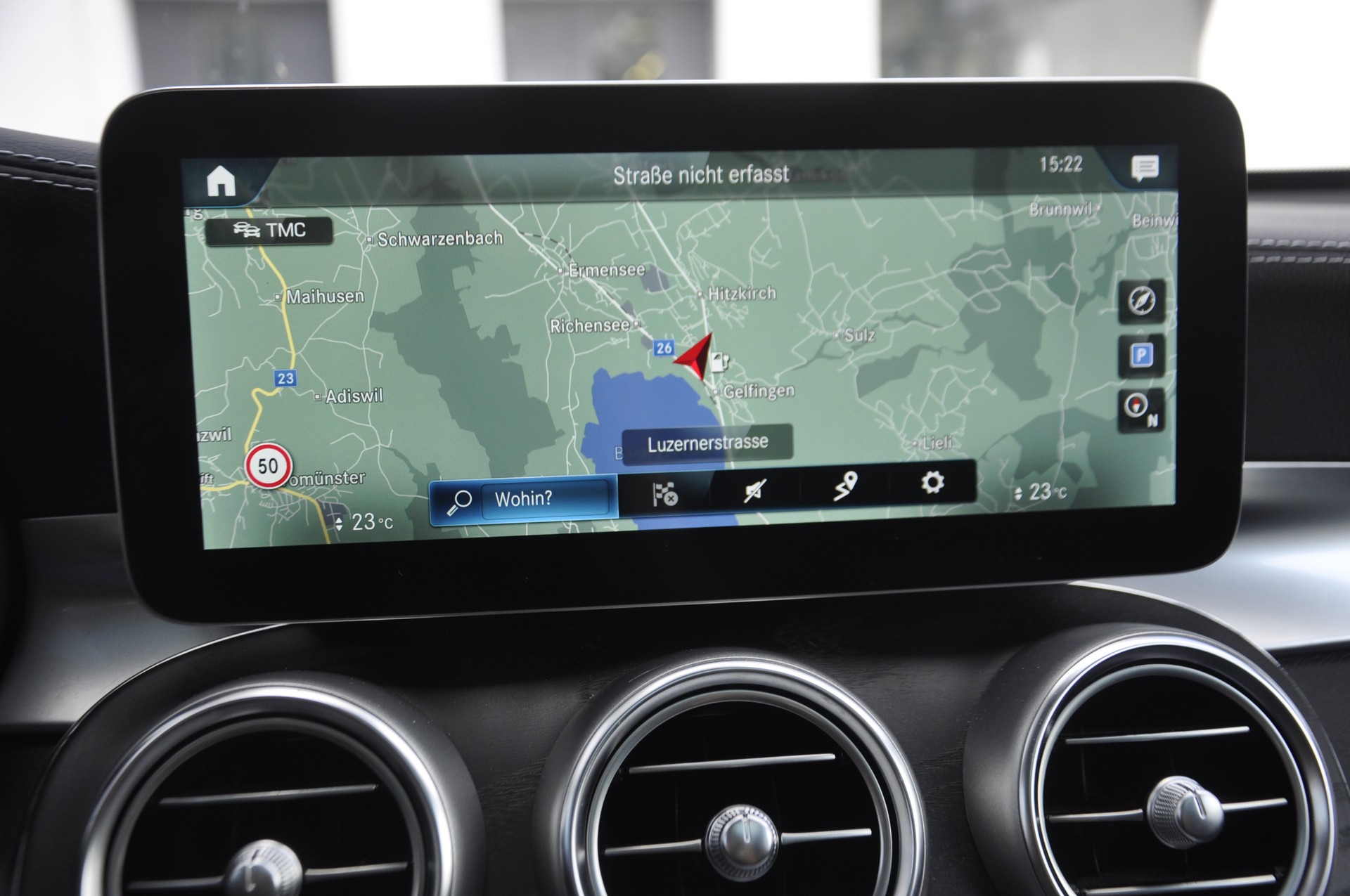 MERCEDES-BENZ GLC 300 e 4Matic 9G-Tronic I Anhängerkupplung-image-11