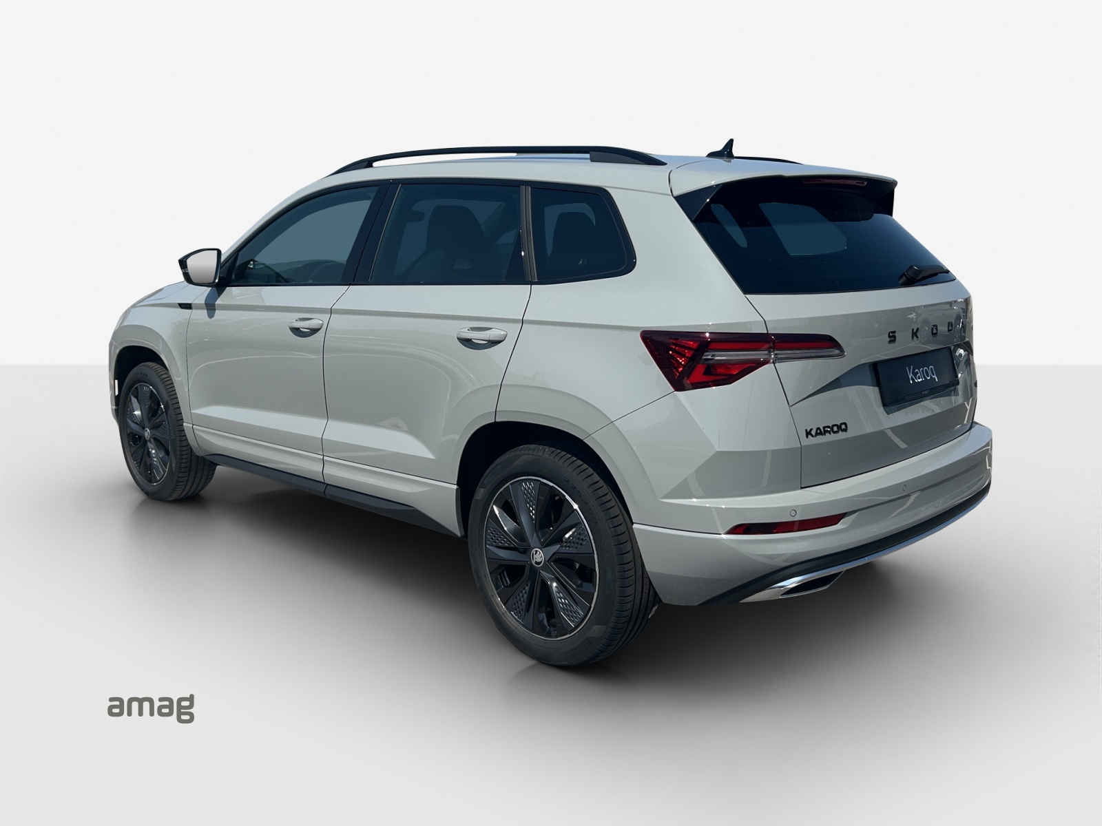 SKODA Karoq 2.0 TSI SportLine 4x4 DSG-image-2