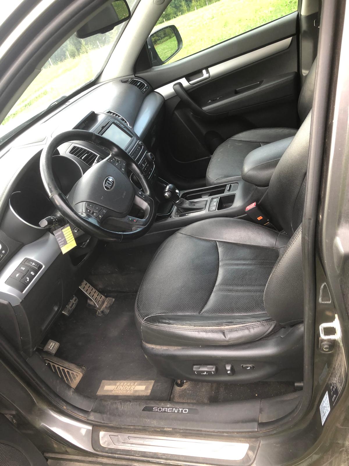 KIA Sorento 2.2 CRDI Trend-image-11
