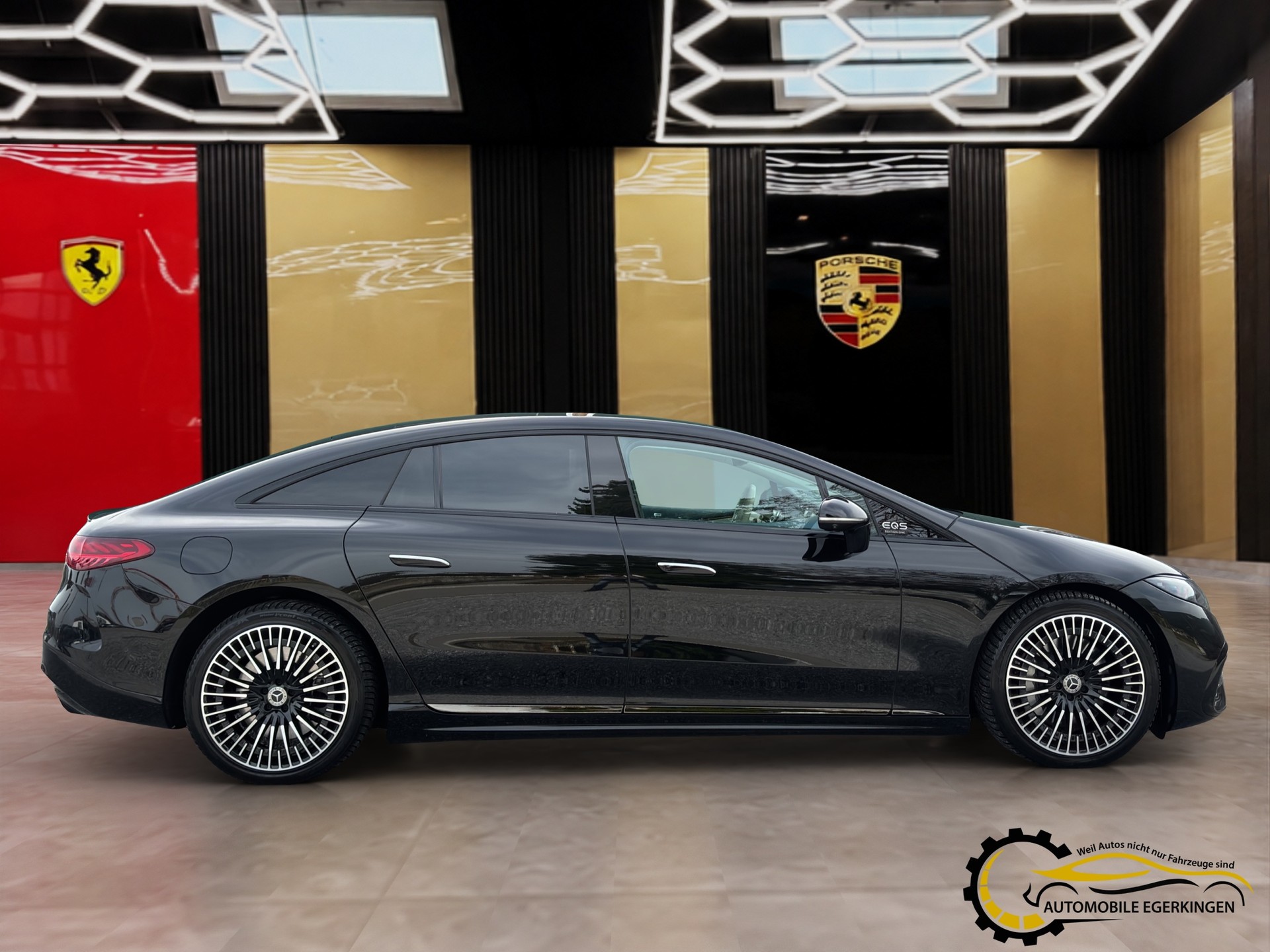 MERCEDES-BENZ EQS 580 Executive Edition AMG 4matic-image-3