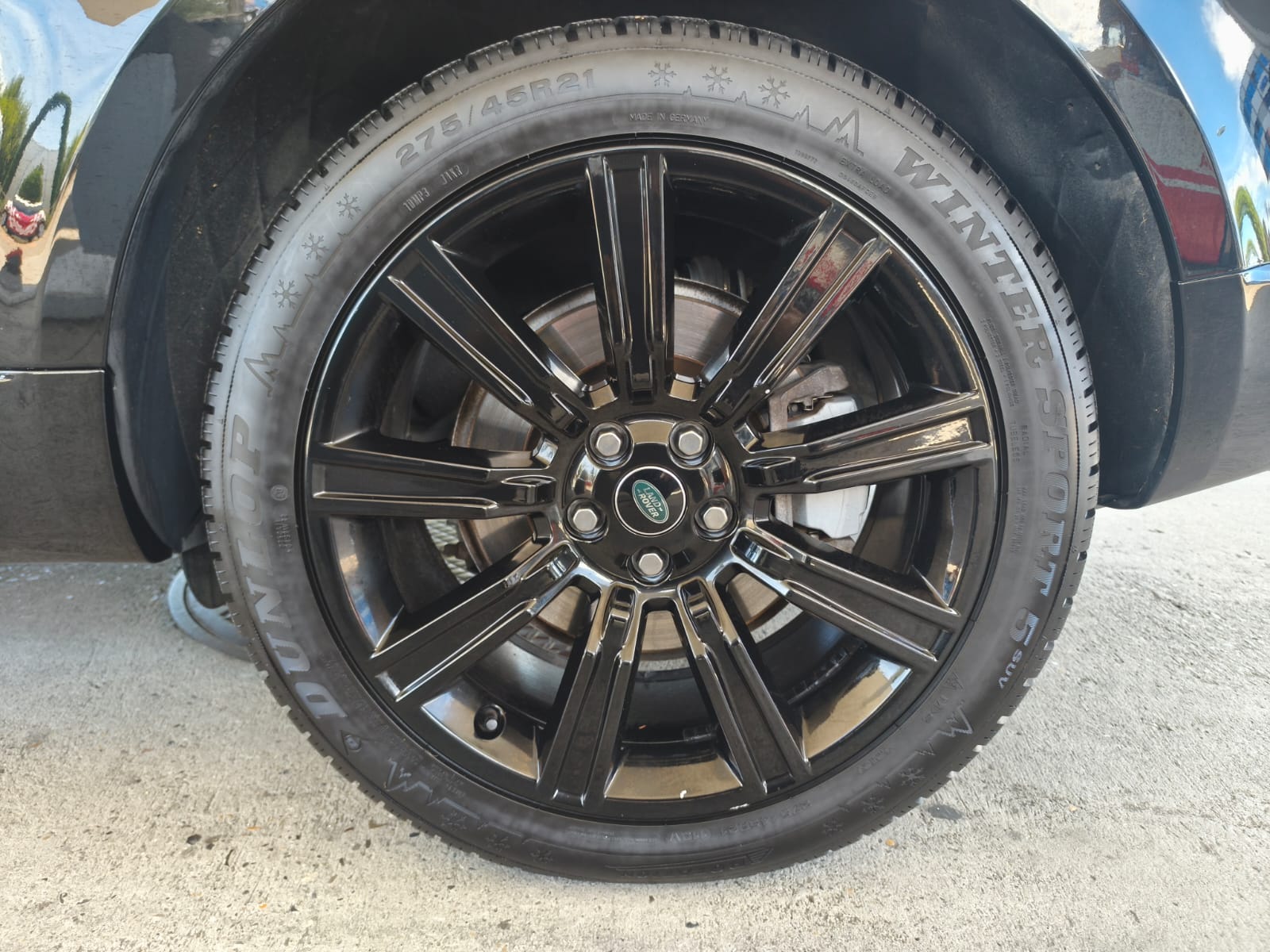 LAND ROVER Range Rover Sport D250 3.0D I6 MHEV HSE Silver Automatic-image-15