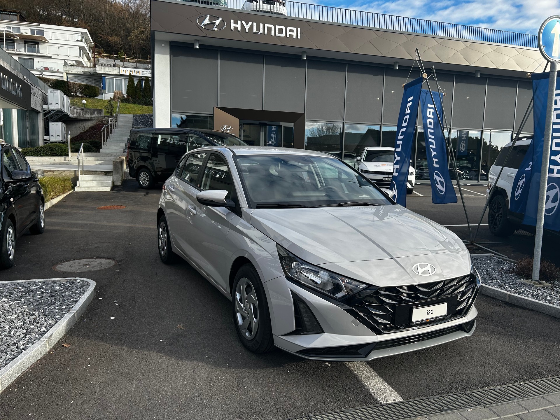 HYUNDAI i20 1.0 T-GDi Origo DCT-image-2